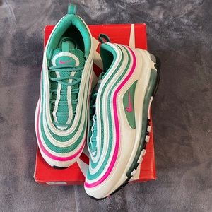 Nike Air Max 97 2018 South Beach
Men’s 9
Worn